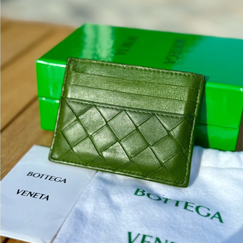 Bottega Veneta Green Quilted Leather Card Holder